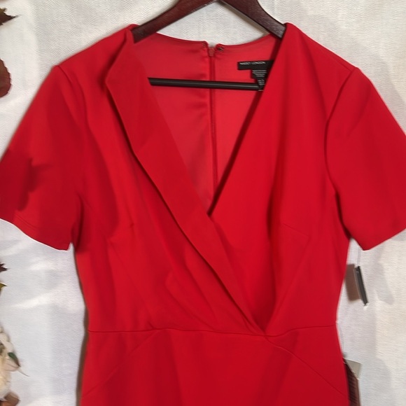 Maggie London dress - Picture 2 of 6